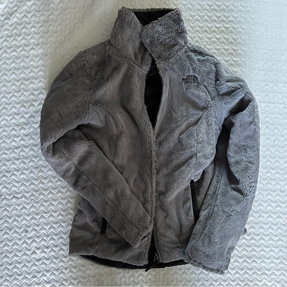 Reversible Faux fur North Face Jacket - Picture 1 of 8